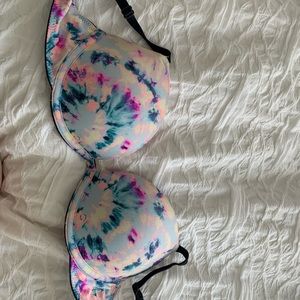Victoria’s Secret PINK double push up bra 💓